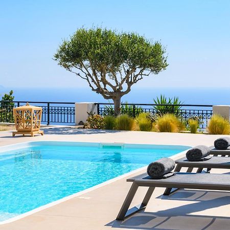 אימרוביגלי Grand Villa Santorini מראה חיצוני תמונה
