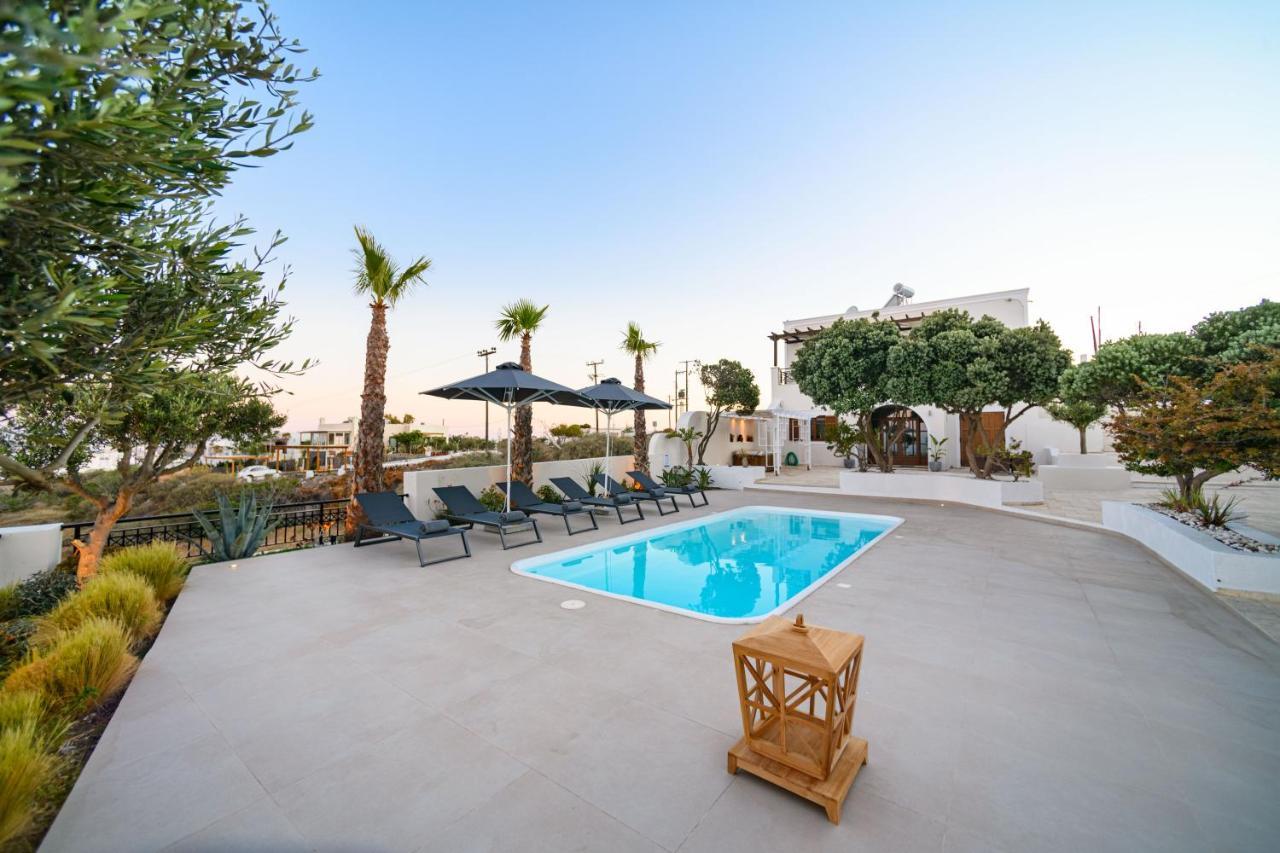 אימרוביגלי Grand Villa Santorini מראה חיצוני תמונה