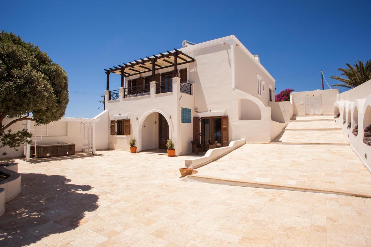 אימרוביגלי Grand Villa Santorini מראה חיצוני תמונה