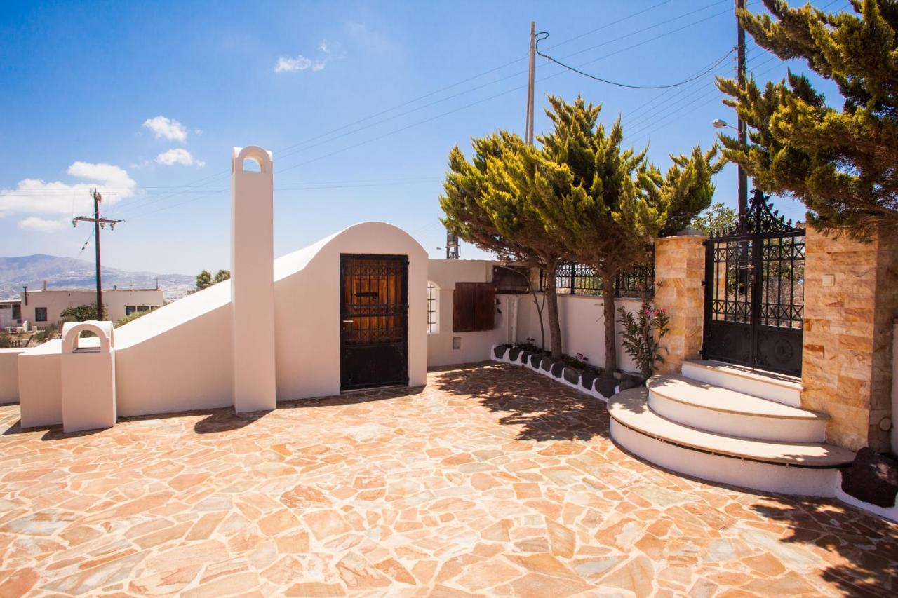 אימרוביגלי Grand Villa Santorini מראה חיצוני תמונה